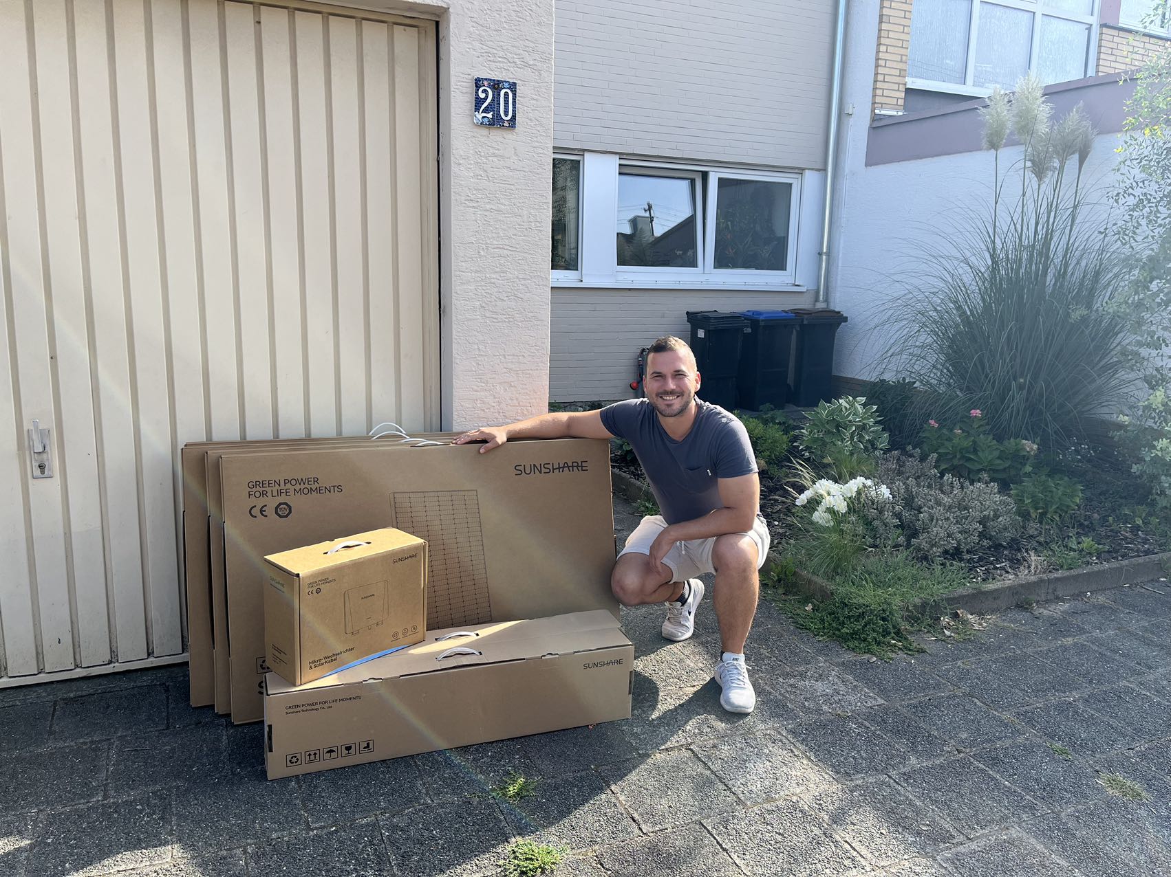Die Verlockung der Balkon Solaranlage: Die Reise von Bike Van Life