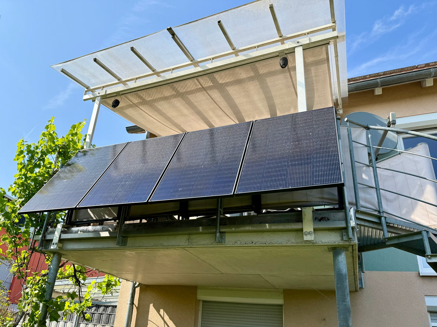 Beton-Balkon Halterung: Ray System vs. herkömmliche Lösungen