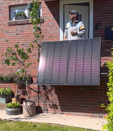 Design trifft Nachhaltigkeit: Das Balkon-Solarmodul-System von @villa_pocket mit Sunshare