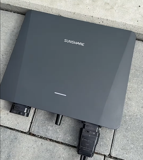 Wo sollte ich den Wechselrichter für mein Balkonkraftwerk anbringen